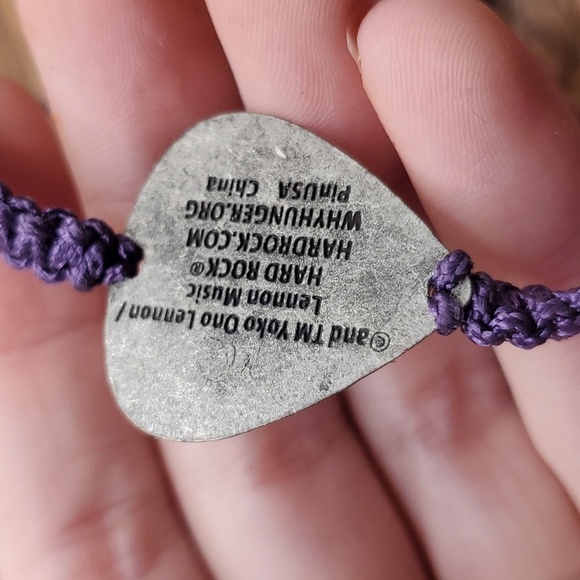 B2221 imagine hard rock Cafe John Lennon bracelet - Picture 3 of 3